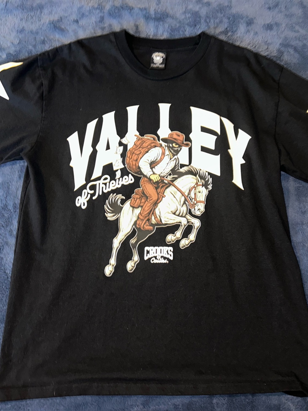 Valley of Thieves Black Graphic Men’s T-shirt